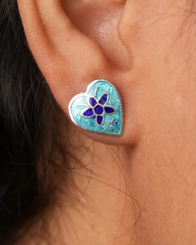 Ht Blue Heart With White Star